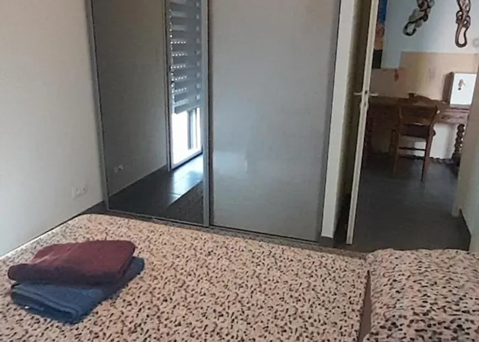 No1 Lit Double Privatunterkunft *